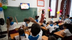 Info Martí | Regreso a clases en Cuba, sin libros, uniformes y maestros Info Martí | Regreso a clases en Cuba, sin libros, uniformes y maestros