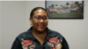 La educadora y 'dreamer' panameña Eika Earlington conversa con la VOA en la sede de la Coalición por los Derechos de los Inmigrantes y Refugiados de Tennessee, en Nashville, el 10 de febrero de 2024.
