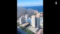 Imágenes del incendio en área exterior del Hotel Nacional Imágenes del incendio en área exterior del Hotel Nacional