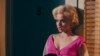 Imagen difundida por Netflix muestra a Ana de Armas como Marilyn Monroe en "Blonde". (Netflix vía AP)