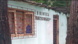 Info Martí | Madre cubana decide ir a vivir a biblioteca de su localidad Info Martí | Madre cubana decide ir a vivir a biblioteca de su localidad