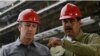 Archivo: El exministro de Petróleo de Venezuela, Tareck El Aissami, junto al presidente Nicolás Maduro, en una foto del 18 de mayo de 2018.