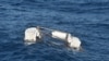 La balsa hallada por la Guardia Costera de Estados Unidos, 8 millas al sur de Long Key.