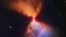 Esta imagen proveída por el Instituto de Ciencia del Telescopio Espacial el 16 de noviembre de 2022 muestra una protoestrella dentro de la nebulosa oscura L1527 con el material de nebulosa que alimenta su crecimiento, capturada por el Telescopio Espacial Webb.