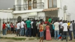 Autoridades de Colombia se reunirán este martes en busca de solución a crisis de cubanos Autoridades de Colombia se reunirán este martes en busca de solución a crisis de cubanos