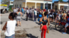 Ese día hubo protestas en diferentes municipios de la capital cubana: en Boyeros, en varios puntos de Guanabacoa y el Cerro, en Puentes Grandes, Playa, en La Palma y Mantilla de Arroyo Naranjo, que es la que muestra la foto.