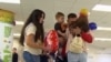 Primeros cubanos llegan a Miami bajo el nuevo programa de parole. (Captura de video/Telemundo 51)