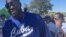 Rudy Reyes, ex jugador de Industriales, acudió al Juego de Leyendas Cubanas. Foto: (ENG-OCB)