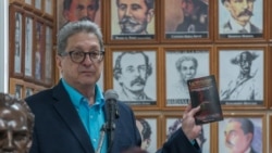 Declaraciones de Pedro Corzo, periodista y presidente del Instituto de la Memoria Histórica Cubana contra el Totalitarismo. Declaraciones de Pedro Corzo, periodista y presidente del Instituto de la Memoria Histórica Cubana contra el Totalitarismo.