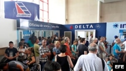 Tras Irma el aeropuerto es otro huracán