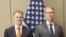 El secretario del Tesoro, Scott Bessent (der.) y el Representante Comercial de EEUU, el embajador Jamieson Greer. (X/@SecScottBessent)