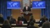 El secretario de Estado, Mike Pompeo, se dirige a la prensa.