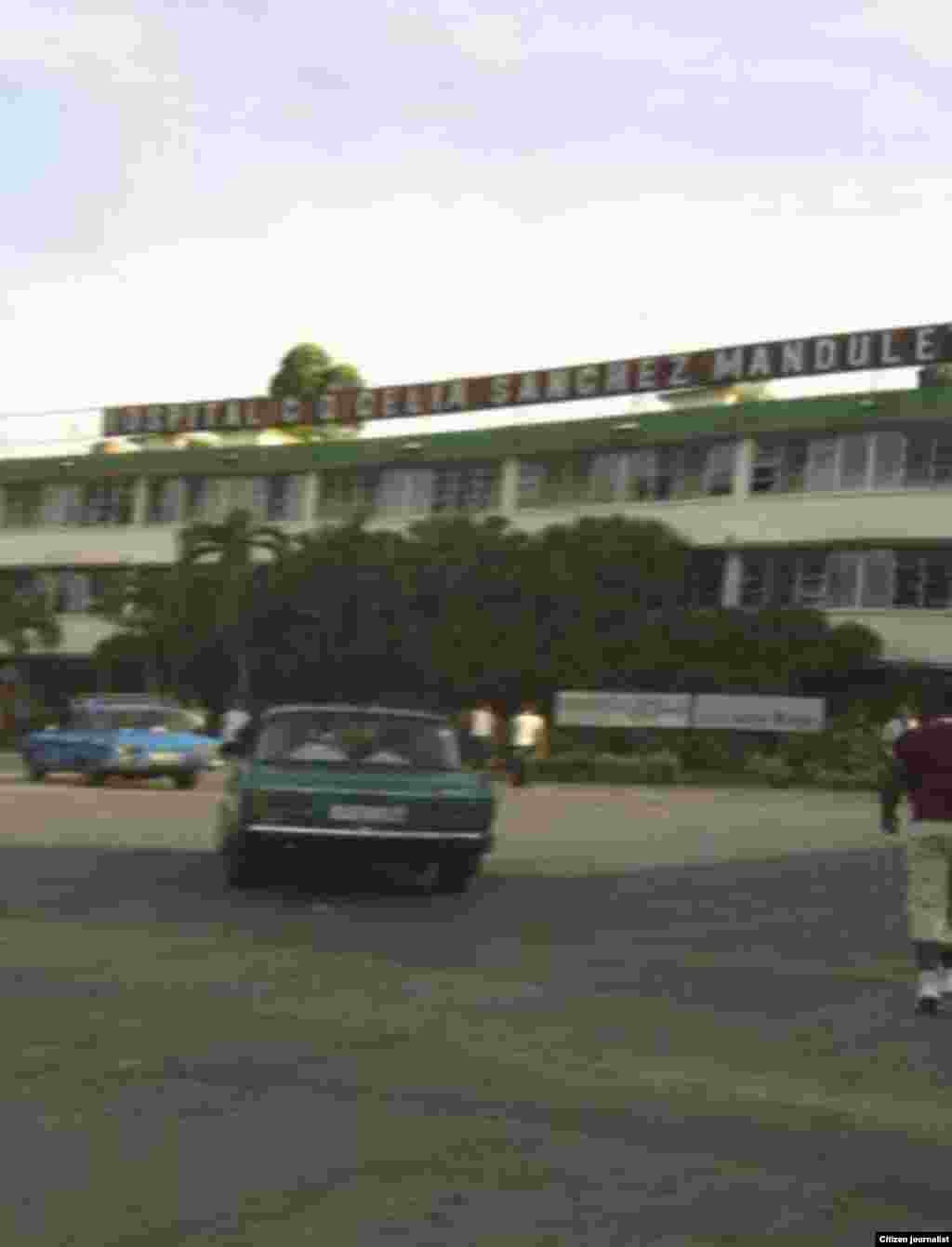 Reporta Cuba. Una mirada desde afuera al  Hospital Celia Sánchez en Campechuela. Foto Rudi Batista