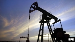 Pozo de petróleo en la zona de Santa Cruz del Norte, en La Habana (Cuba).