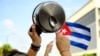 Foto Archivo. Un cacerolazo en Miami, el pasado 12 de julio, en solidaridad con las manifestaciones en Cuba. REUTERS/Maria Alejandra Cardona