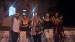 Arresto de artistas en La Habana en Festival Poesía sin Fin Arresto de artistas en La Habana en Festival Poesía sin Fin
