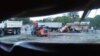 Instantánea de un momento de la destrucción de las viviendas por parte de la policía, visto en un video compartido en YouTube por Diario de Cuba.