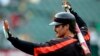 Rafael Palmeiro, el 15 de agosto de 2005. (AP Photo/Marcio José Sánchez).