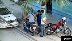 Operativo policial alrededor de la sede de las Damas de Blanco, en Lawton, La Habana.