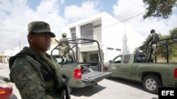 Un operativo con secuestradores en México. Foto Archivo.