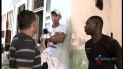 Cubanos opinan: ¿Qué conocen los jóvenes cubanos sobre la invasión a Bahía de Cochinos? Cubanos opinan: ¿Qué conocen los jóvenes cubanos sobre la invasión a Bahía de Cochinos?