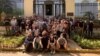 Grupo de jóvenes artistas piden ser escuchados frente al Ministerio de Cultura, en La Habana (Facebook).