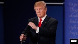 Donald Trump durante el Tercer debate presidencial en Las Vegas.
