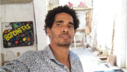 El régimen responde con más represión ante las exigencias de un artista cubano que pone en riesgo su vida El régimen responde con más represión ante las exigencias de un artista cubano que pone en riesgo su vida