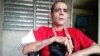 Cristian Pérez Carmenate en una imagen que muestra su deterioro físico.
