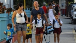 Pedagogos cubanos critican envío de maestros a Jamaica Pedagogos cubanos critican envío de maestros a Jamaica