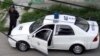 La policía política "no hace detenciones de largo plazo" sino arrestos arbitrarios, "para mantener el control y la intimidación sobre la prensa independiente".