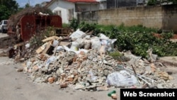 Basureros en La Habana