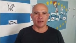 Ebert Hidalgo Curz cuenta a Radio Martí la experiencia de su reciente detención Ebert Hidalgo Curz cuenta a Radio Martí la experiencia de su reciente detención