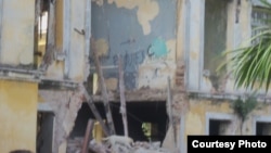 Derrumbe de edificio multifamiliar situado en la Calle Carmen entre Cortina y Figueroa del Reparto La Víbora