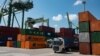 Contenedores en el puerto de Mariel, Artemisa, el 20 de septiembre de 2023. (Yamil Lage/AFP).
