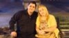 El pastor bautista Josué Rodríguez Legrá junto a su esposa. (Foto perfil de Facebook)