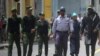 Entre las principales violaciones verificadas se encuentran las citaciones sin fundamento legal, interrogatorios, amenazas y detenciones arbitrarias. (Yamil Lage/AFP/Archivo)