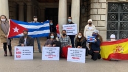 Cubanos en el exilio exigen respeto a los Derechos Humanos Cubanos en el exilio exigen respeto a los Derechos Humanos