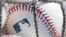 Pelota de béisbol en el Citizens Bank Park de Filadelfia.