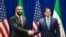 El secretario Marco Rubio se reúne con el presidente sirio Ahmed al-Sharaa en la ciudad de Nueva York, Nueva York, el 22 de septiembre de 2025. (Foto oficial del Departamento de Estado por Freddie Everett)