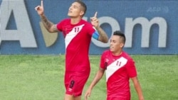 Perú logró el martes su primera victoria en un Mundial en los últimos 40 años Perú logró el martes su primera victoria en un Mundial en los últimos 40 años
