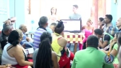 Taller “Cuba Tweets Joven” en Santiago de Cuba Taller “Cuba Tweets Joven” en Santiago de Cuba
