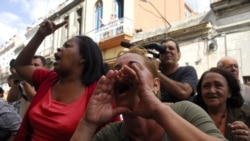 UE rechaza duras condenas a manifestantes del 11J en Cuba UE rechaza duras condenas a manifestantes del 11J en Cuba