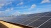 Paneles solares de parque fotovoltaico