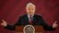 El presidente mexicano Andrés Manuel López Obrador durante su conferencia de prensa diaria en el Palacio Nacional de la Ciudad de México