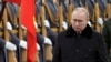 El presidente ruso Vladimir Putin en una ceremonia patria en Moscú el 23 de febrero del 2022. (Alexei Nikolsky, Kremlin Pool Photo via AP)