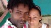 Juan Enrique Pérez Sánchez y su esposa Dayana Aranda Batista (Foto: Facebook)