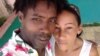 Juan Enrique Pérez Sánchez y su esposa Dayana Aranda Batista (Foto: Facebook)