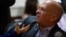 Hugo 'el Pollo' Carvajal habla en la Asamblea Nacional de Venezuela, en Caracas, el 20 de enero de 2016. Foto: AP/Fernando Llano.