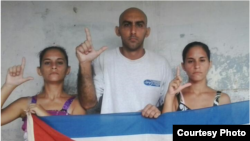 Hermanos Adairis Miranda, Fidel Batista y Anairis Miranda